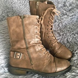 🖤White Mountain Combat Boots🖤